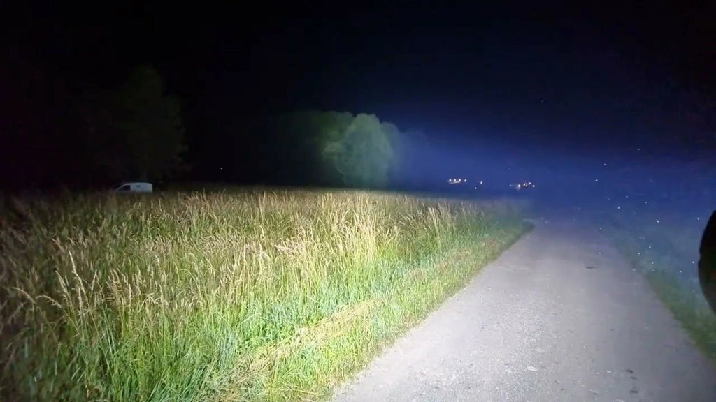 Imalent SR32 outdoor beamshot - IMALENT®