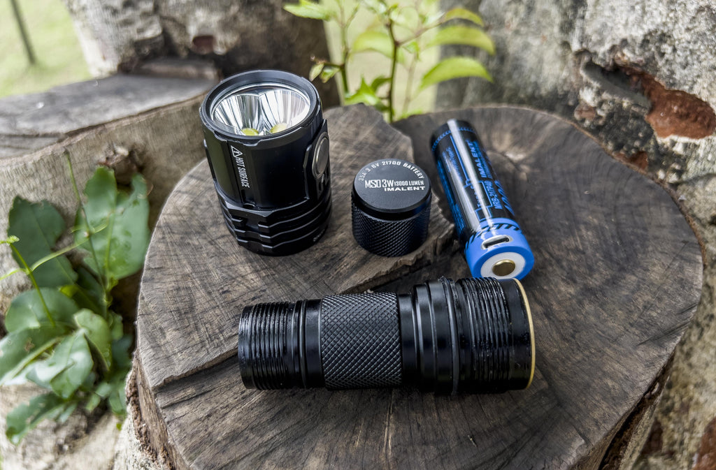 Powerful flashlight 18650 battery - IMALENT®